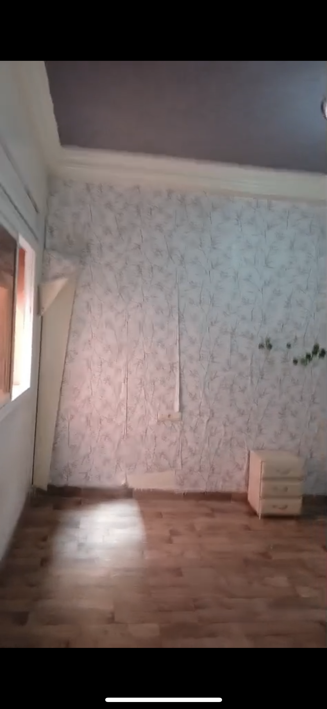 CHAMBRE DISPONIBLE - SANS FRAIS D'AGENCE